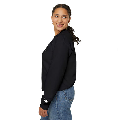 Heavy Blend™ Crewneck Sweatshirt (Embroidery)